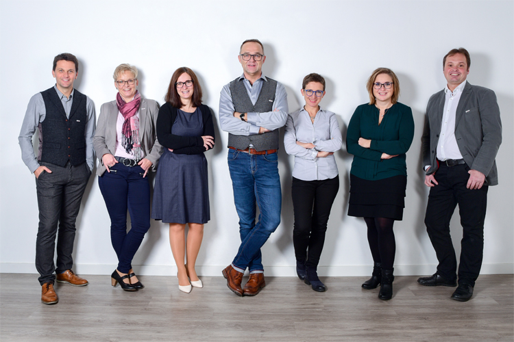 Mitarbeiterfoto2018©fotoloungeBlende8 Mitarbeiterfoto